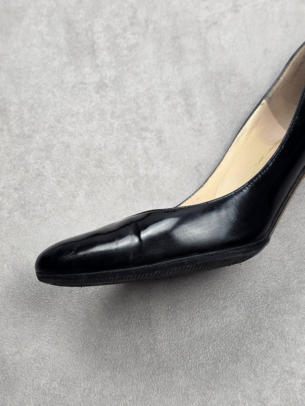 Simple pump Jimmy Choo en cuir verni 36