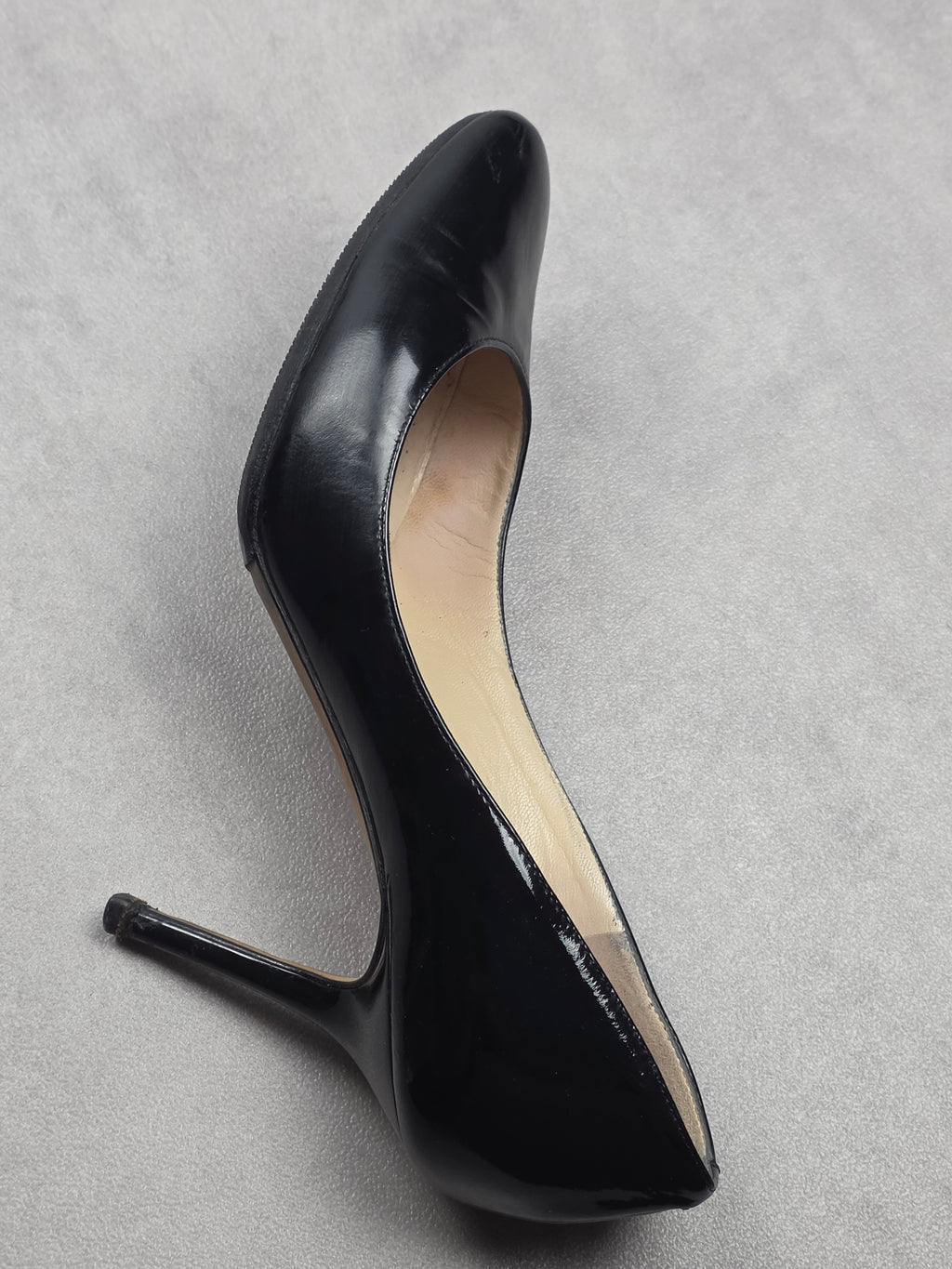 Simple pump Jimmy Choo en cuir verni 36