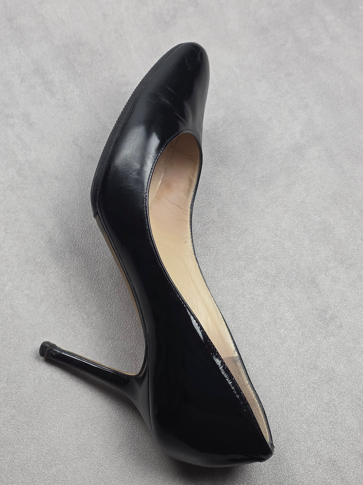 Simple pump Jimmy Choo en cuir verni 36